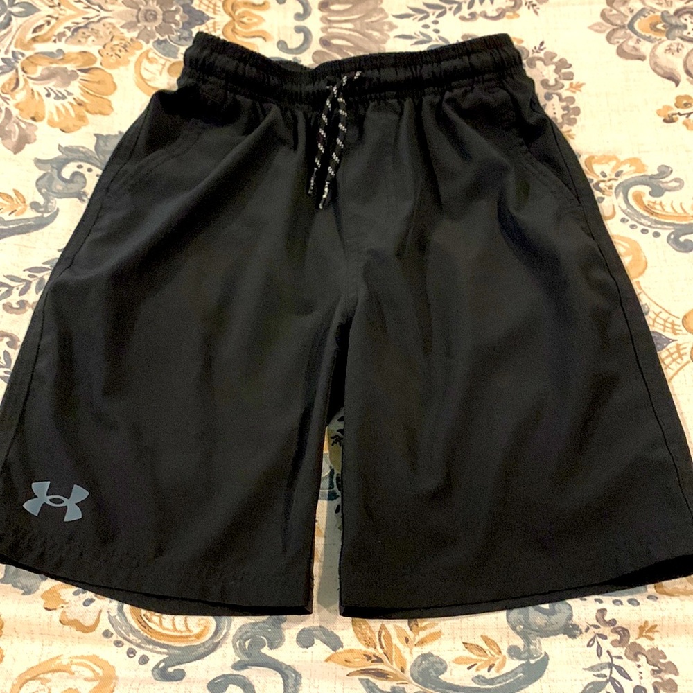 Boys Under Armour shorts